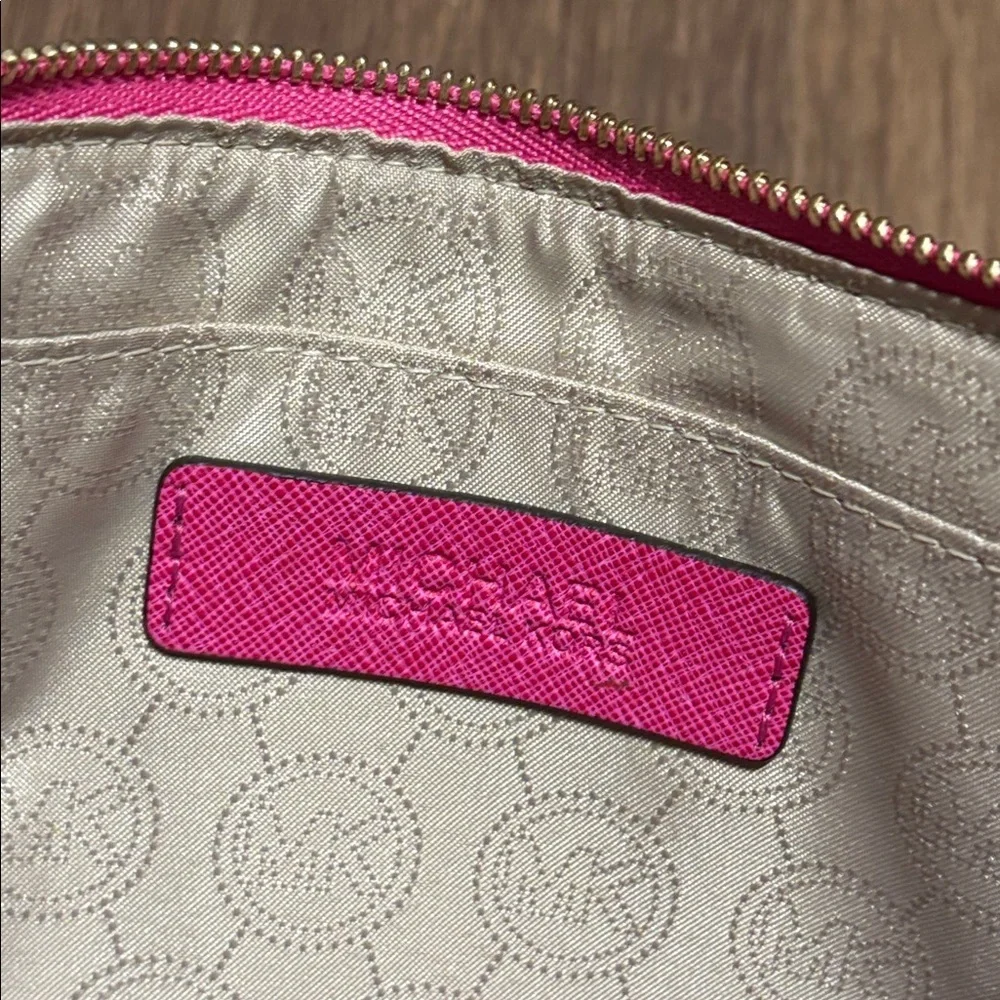 Michael Kors Fuchsia Studded Wristlet Clutch Gold Studs Pink Leather